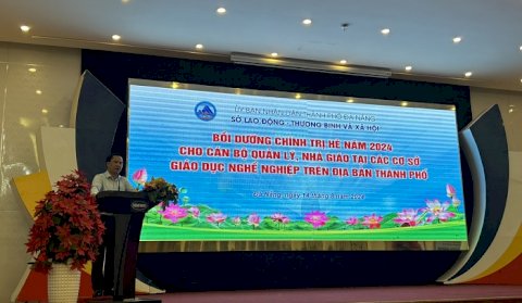 Trường Cao đẳng Giao thông vận tải Trung ương V tham gia lớp bồi dưỡng chính trị hè năm 2024